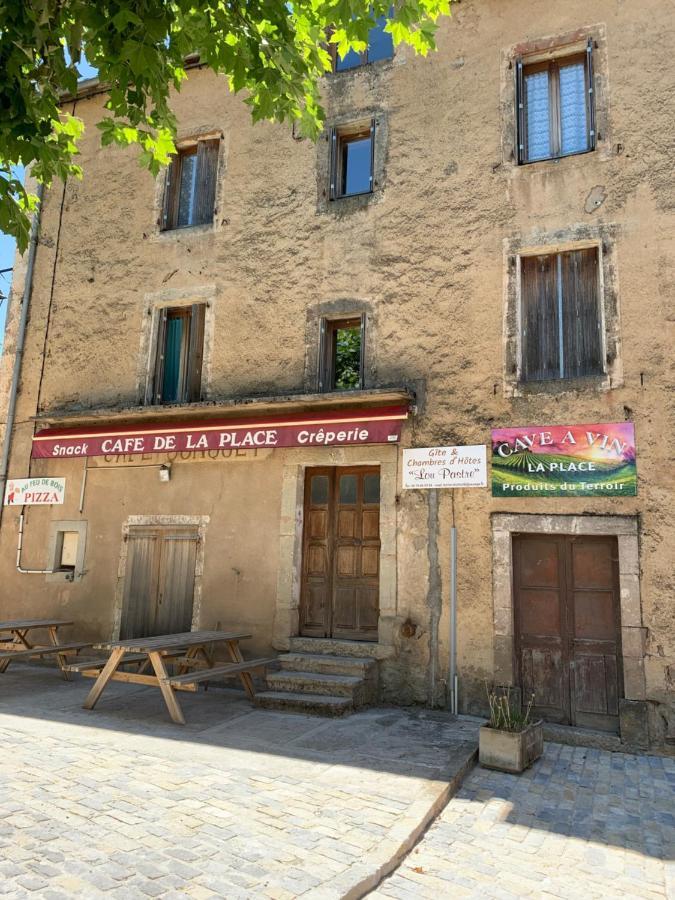 Cafe De La Place Gite & Chambres D'Hotes "Lou Pastre" Lanuéjols Kültér fotó